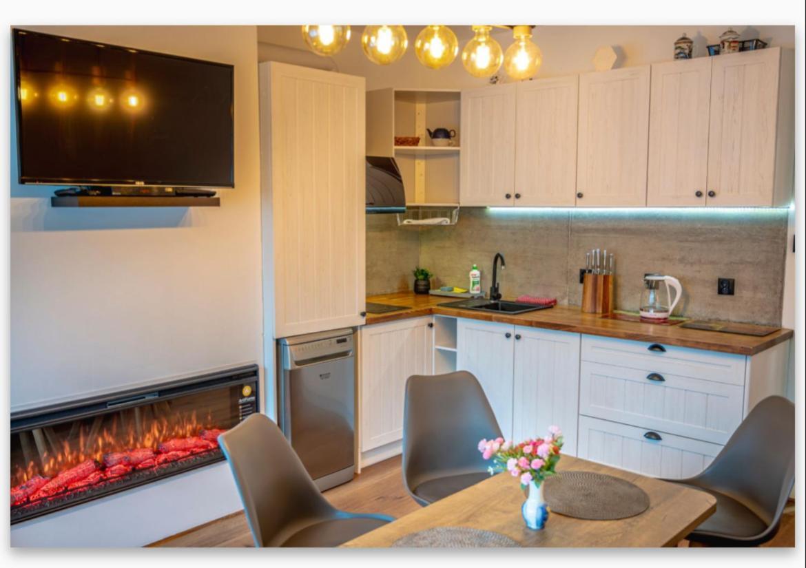 Apartament Cztery Pory Roku 비아우카 타트르잔스카 외부 사진
